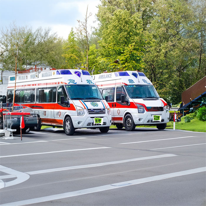 乌鲁木齐乌鲁木齐私人救护车租车