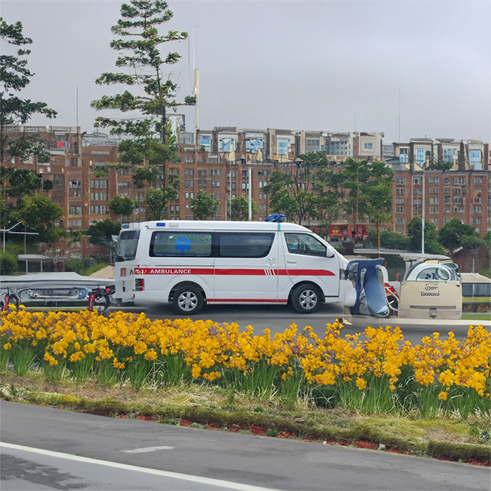 乌鲁木齐乌鲁木齐救护车租车收费