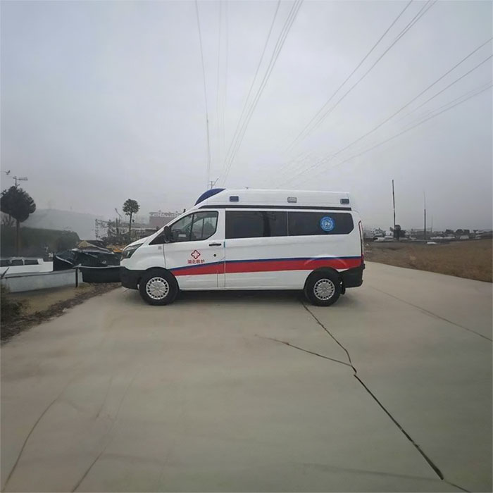 阿克苏乌鲁木齐私人救护车租车