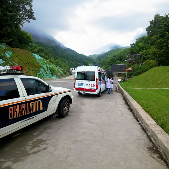 乌鲁木齐急救车租车