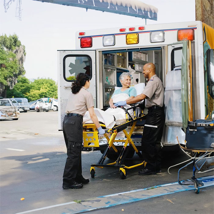 烏魯木齊120救護(hù)車出租/榜單一覽推薦價(jià)格