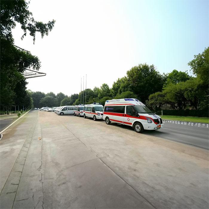 阿克苏新疆医科大附属医院出租急救车护送到苏大二附院救护车100公里多少钱