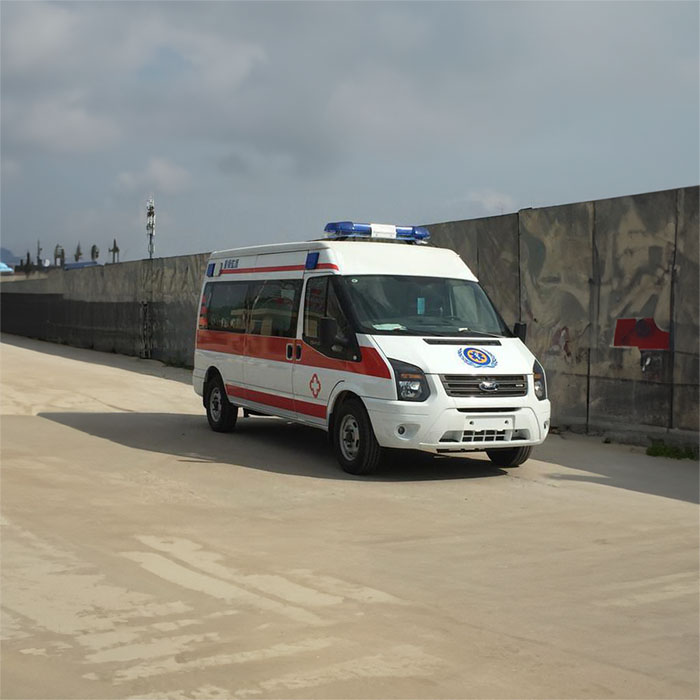 新疆沙依巴克區康復回老家甘肅武威 私人救護車租賃聯系方式