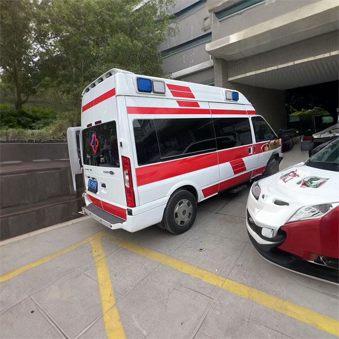 乌鲁木齐租赁急救车