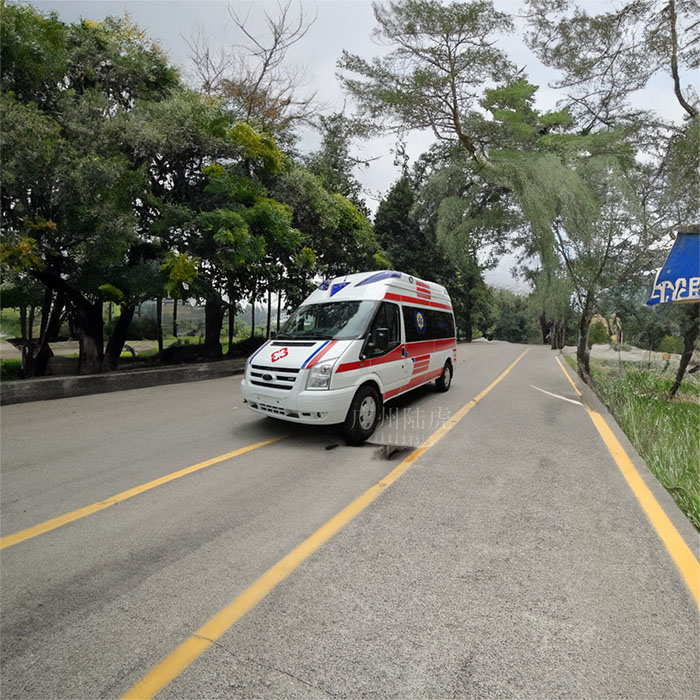 阿克苏乌鲁木齐救护车租车费用